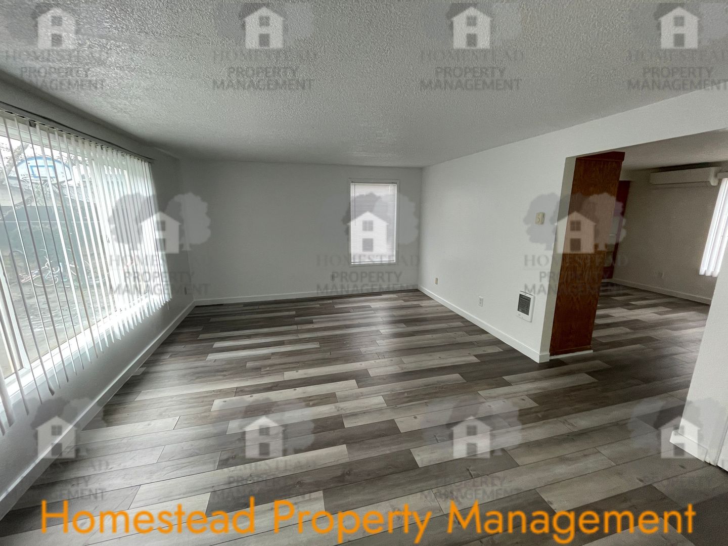 Dallas Apartment: 316 SE Davis St