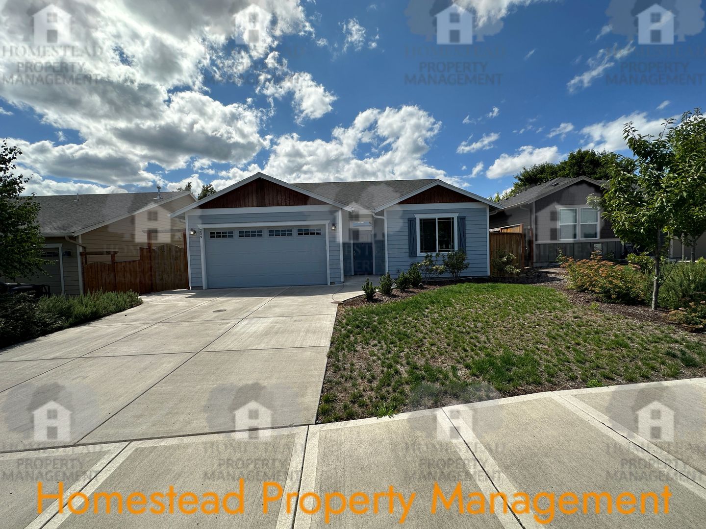 Dallas House: 309 SW Oregon Trail