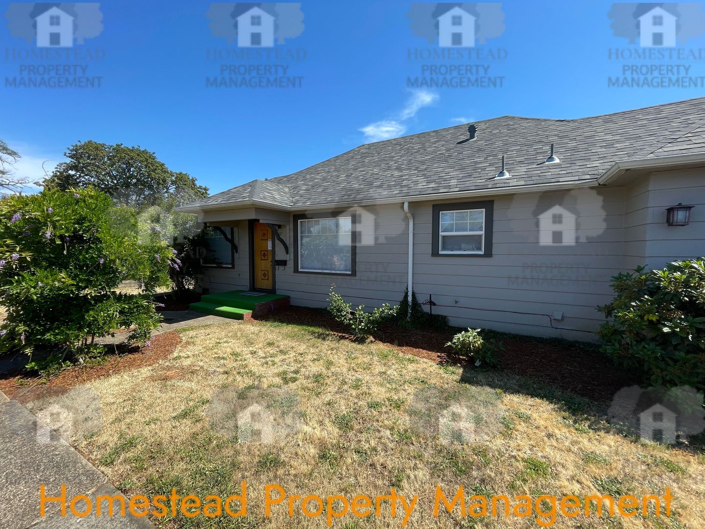 Dallas House: 287 Se Ash St.