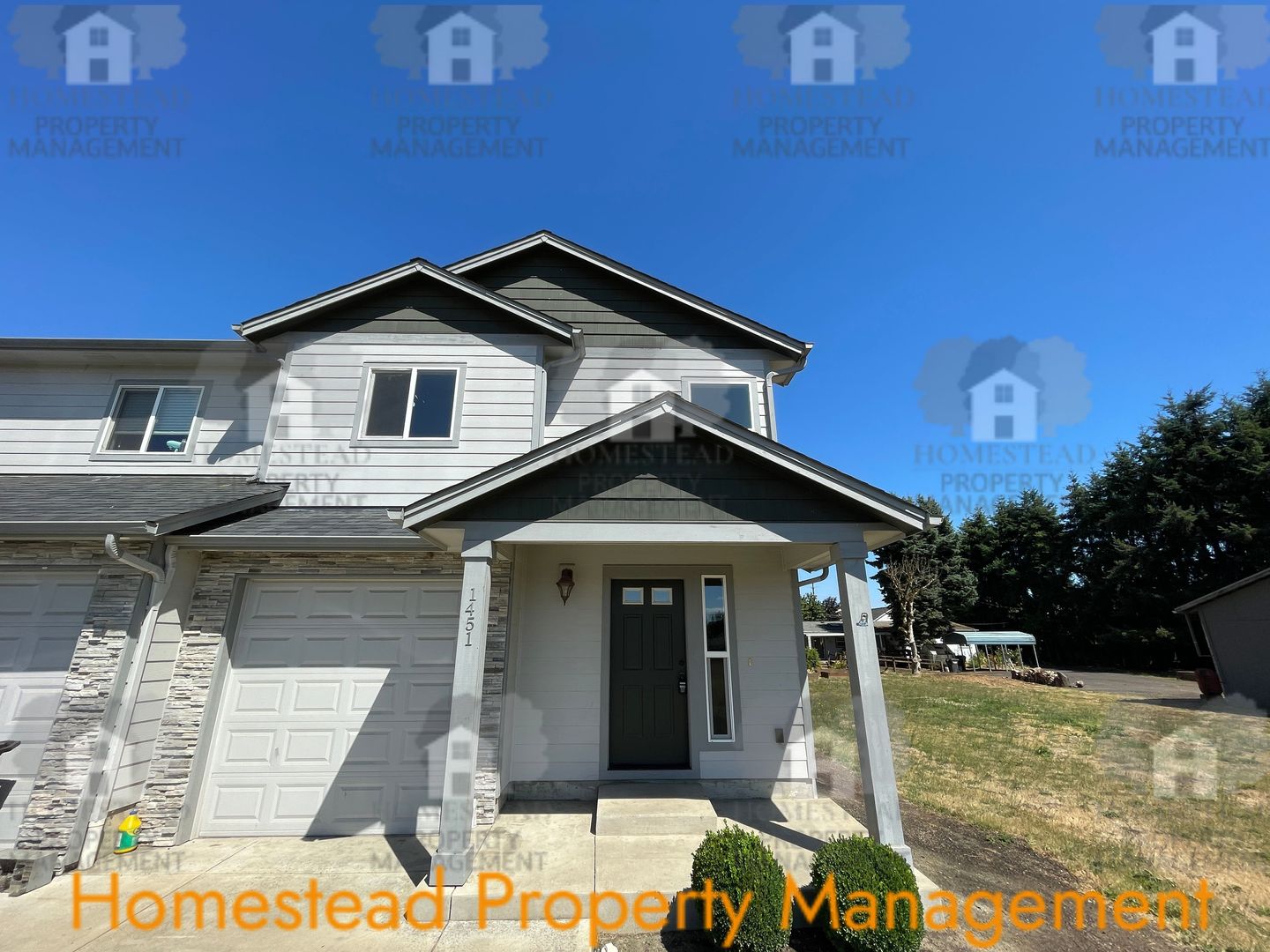 Independence Apartment: 1449-1451 Northgate Dr.