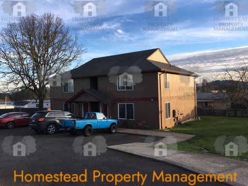 Outstanding cul-de-sac location! – photo 1