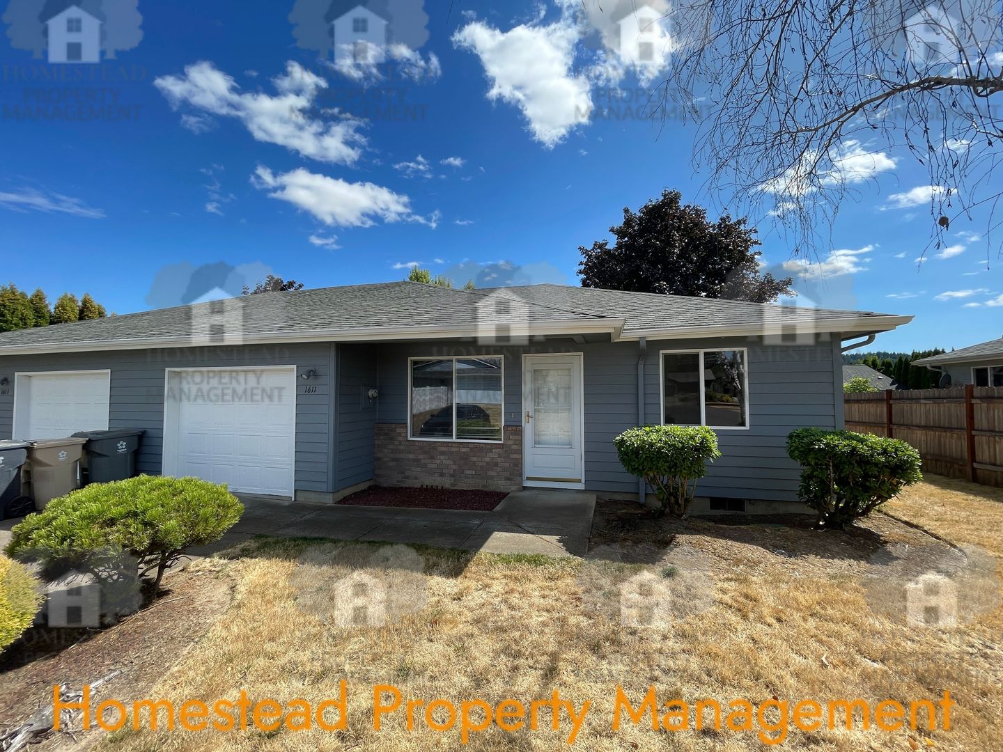 Dallas Apartment: 1611-1613 SE Cortland St