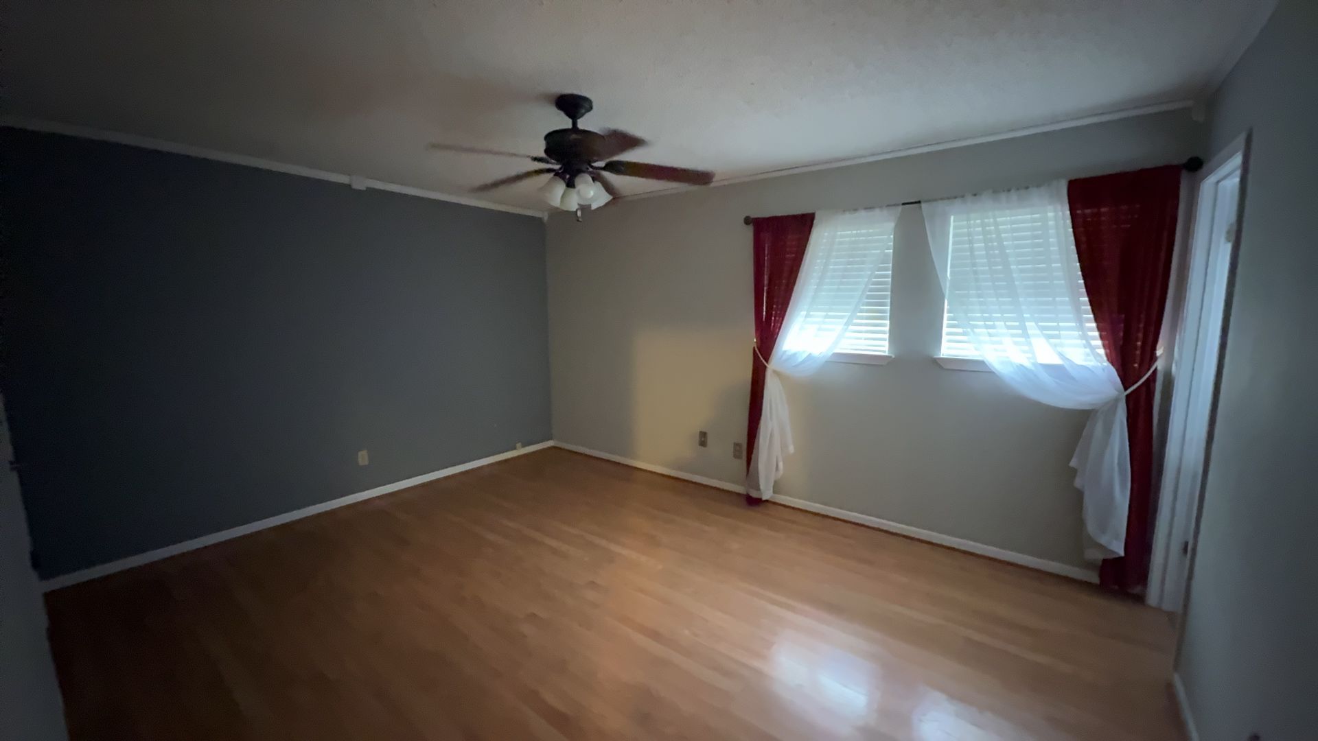 415 Orchid Dr 8 of 12