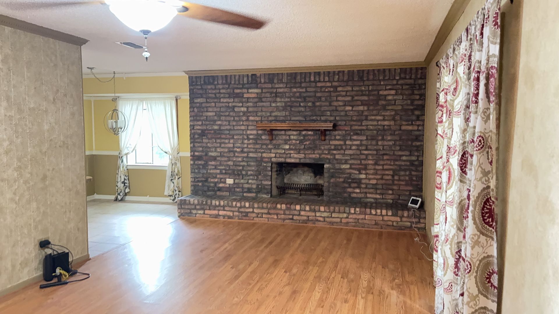 415 Orchid Dr 6 of 12