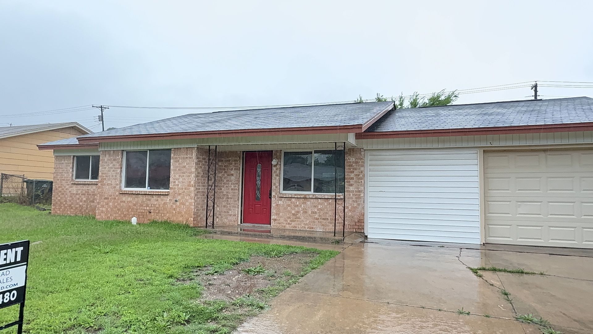 Copperas Cove House: 806 S 25th St