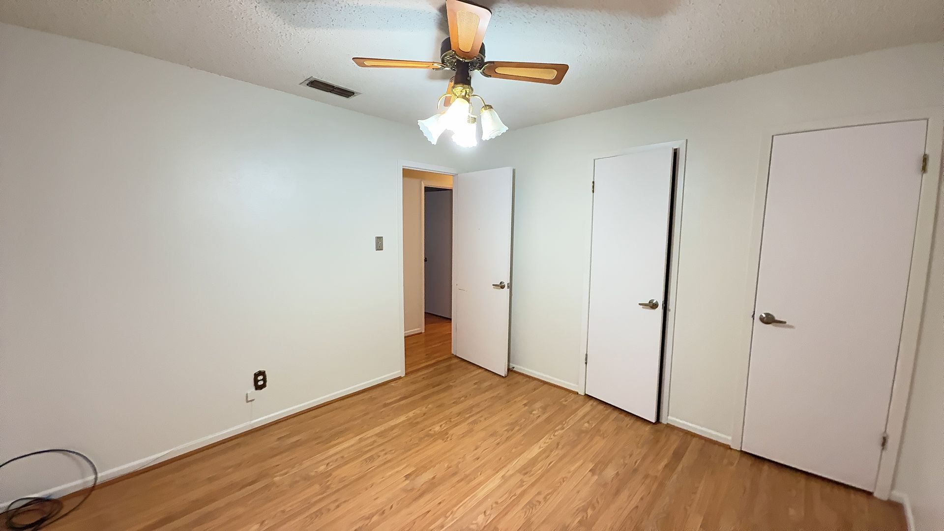 415 Orchid Dr 11 of 12