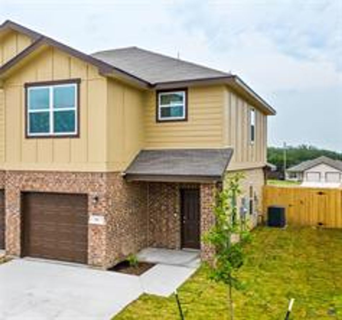 Copperas Cove House: 211 Green Valley