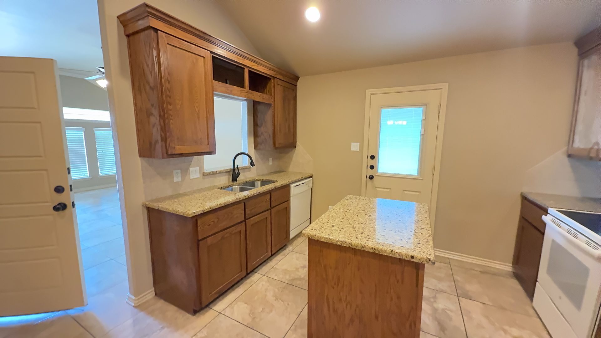 Killeen Apartment: 2203 Bachelor Button Dr