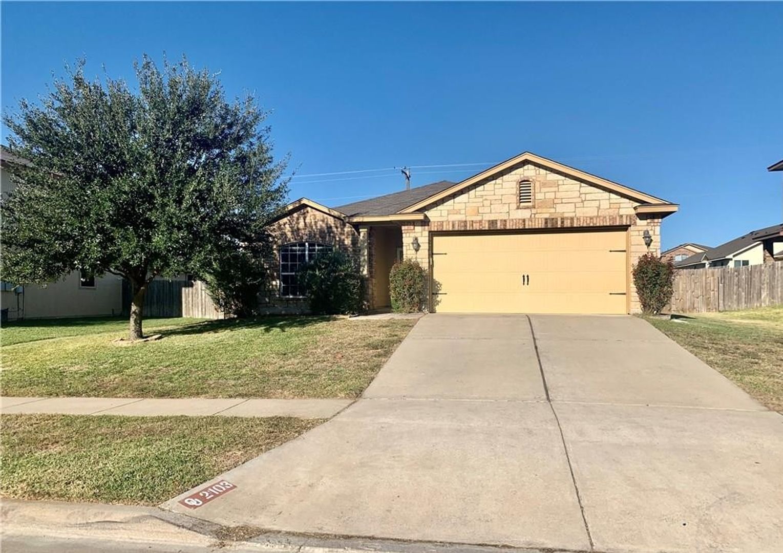 Copperas Cove House: 2103 Scott Dr