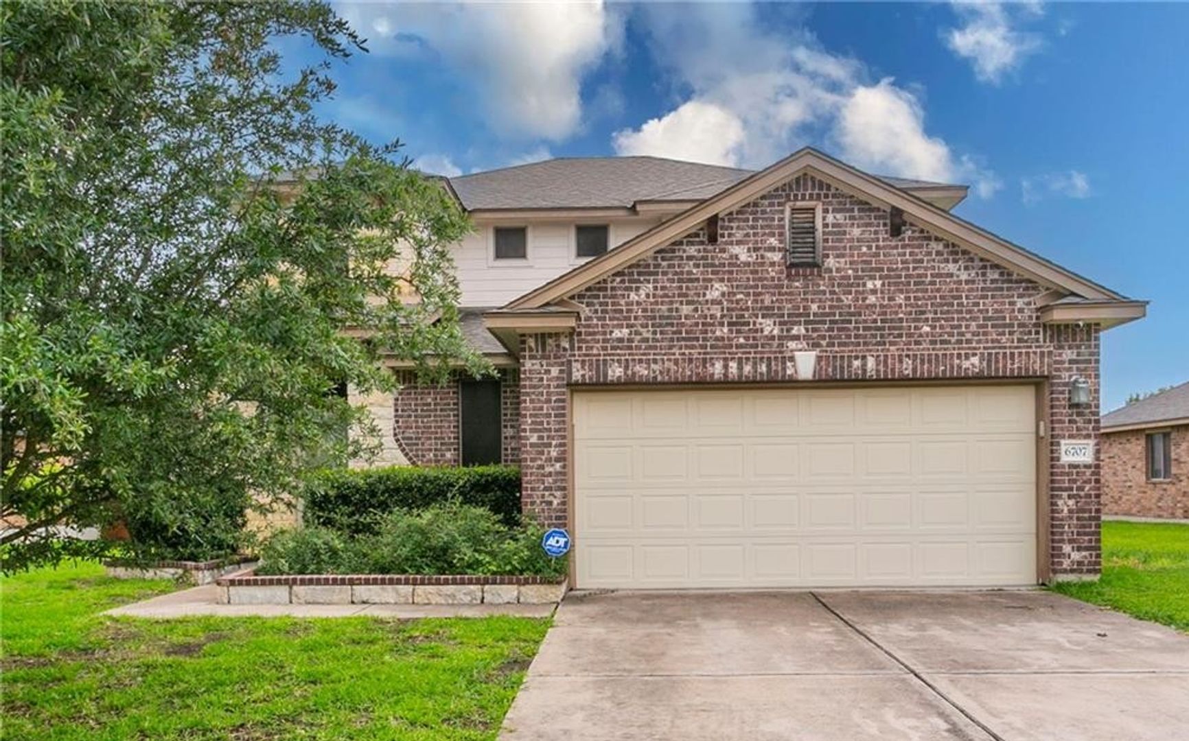 Killeen House: 6707 Bayberry Dr