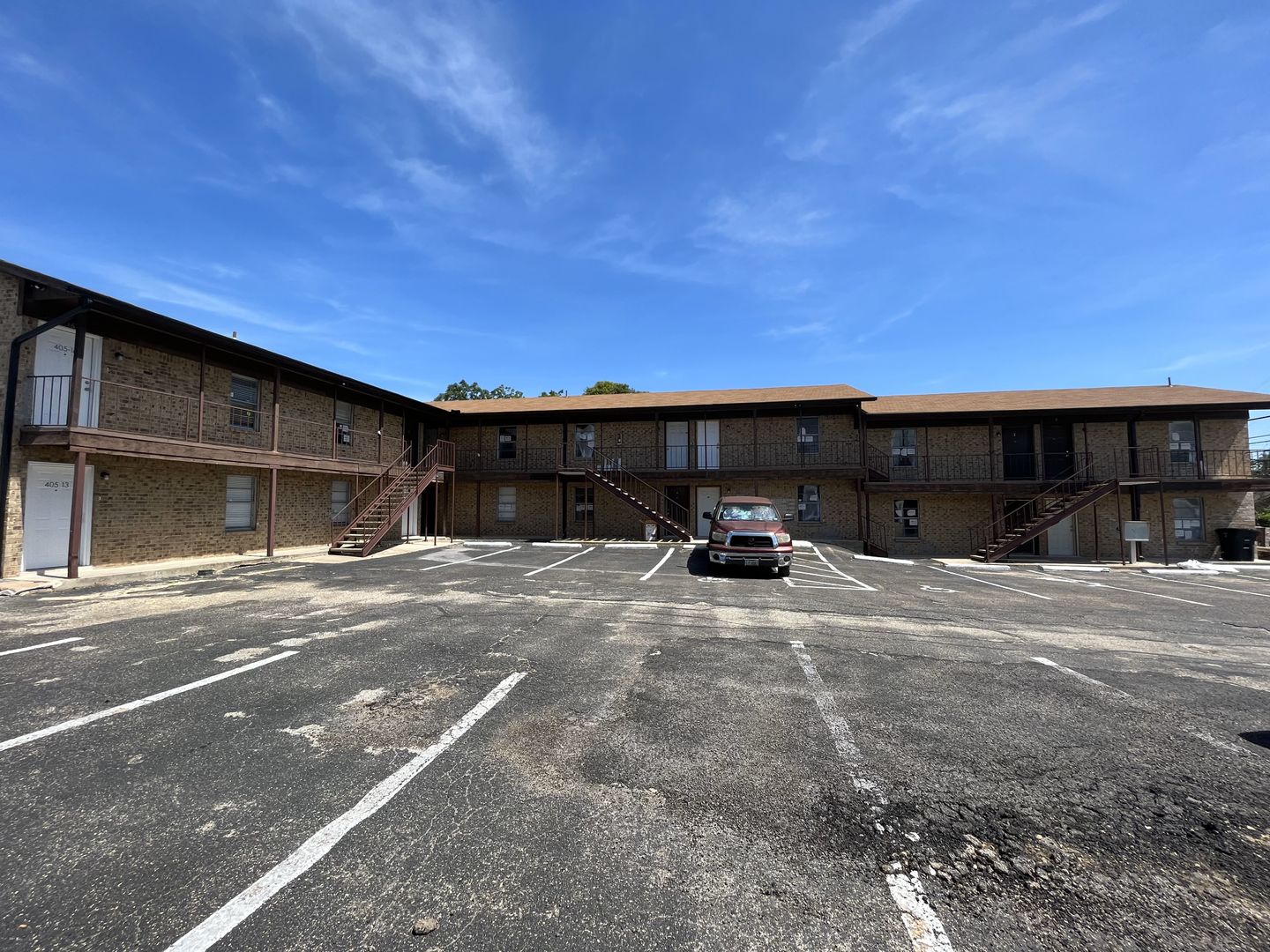 Killeen Apartment: 405 Root Ave