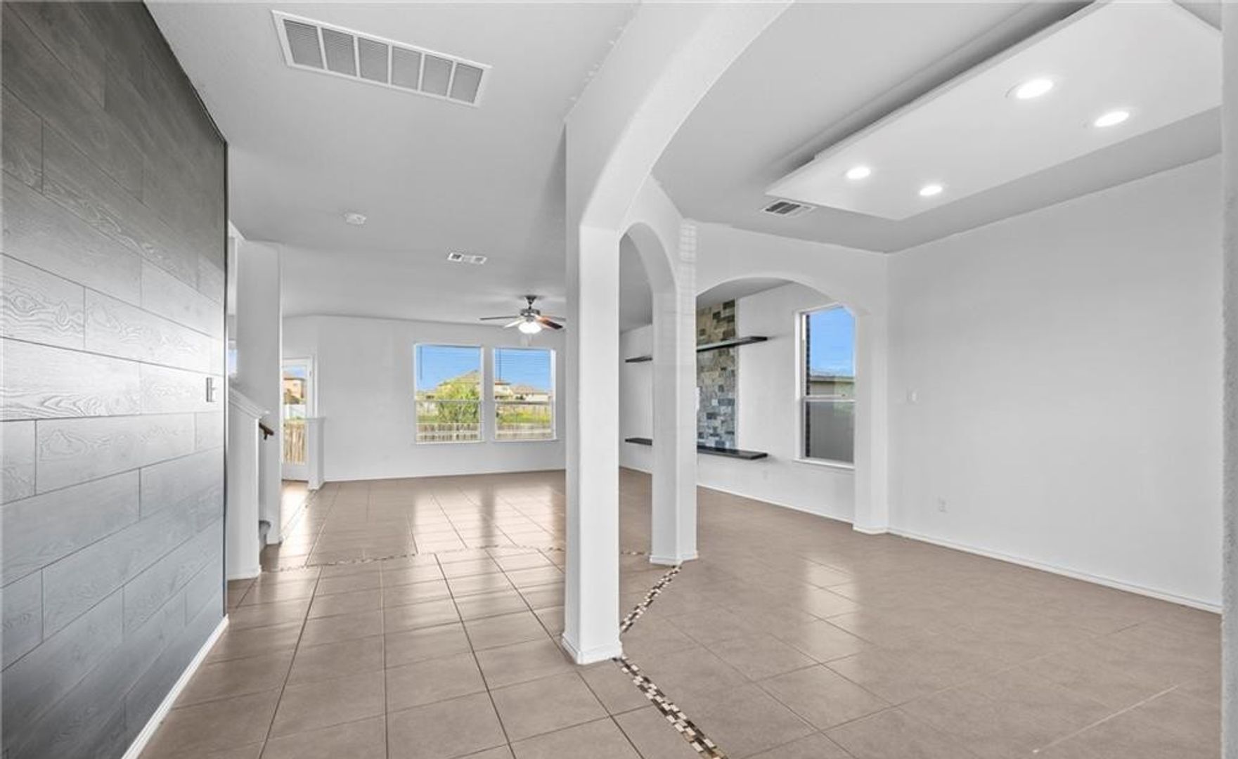 Killeen House: 6708 George Cove