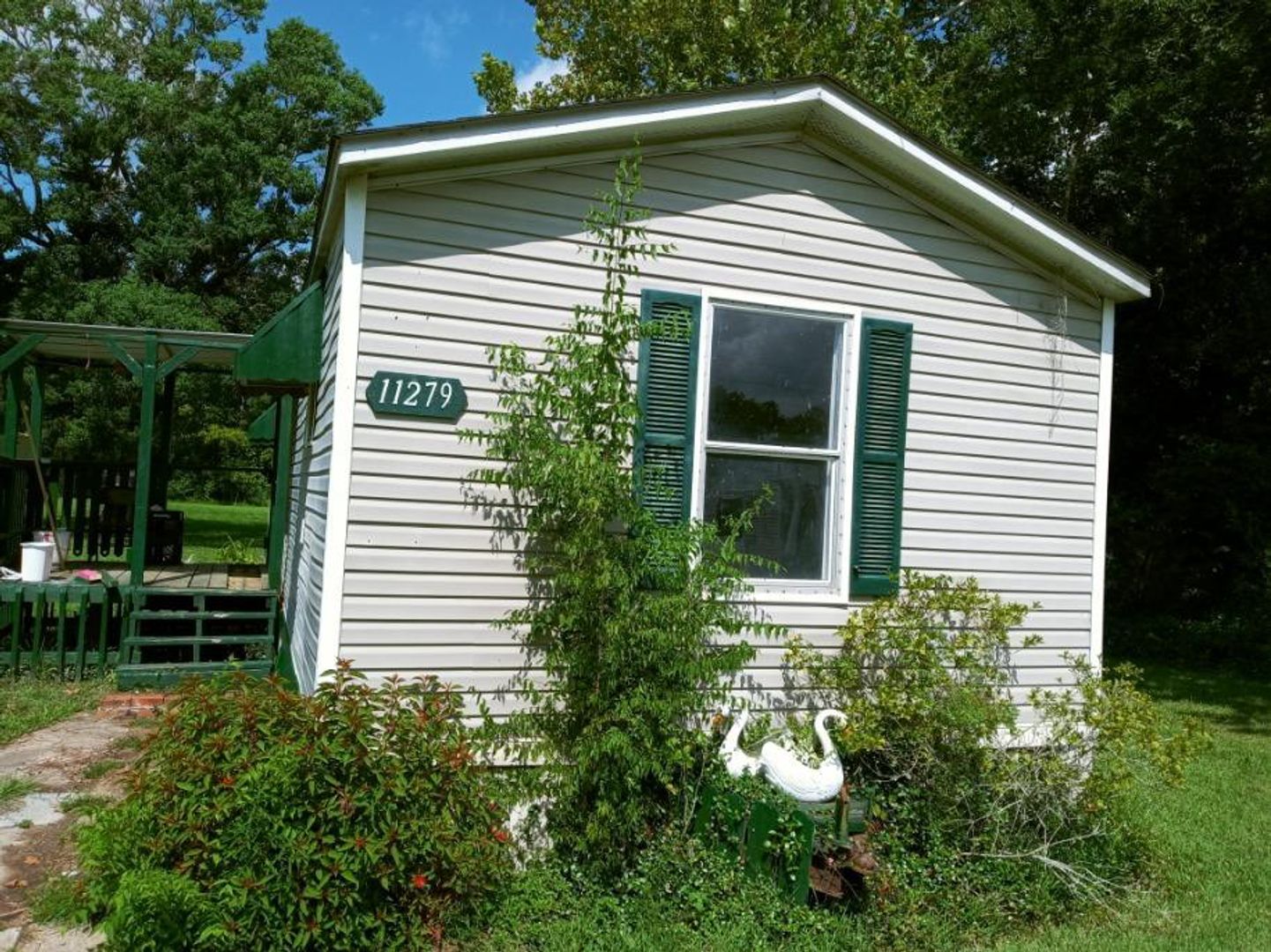 Beaumont Apartment: 11279 N. Keith Rd.