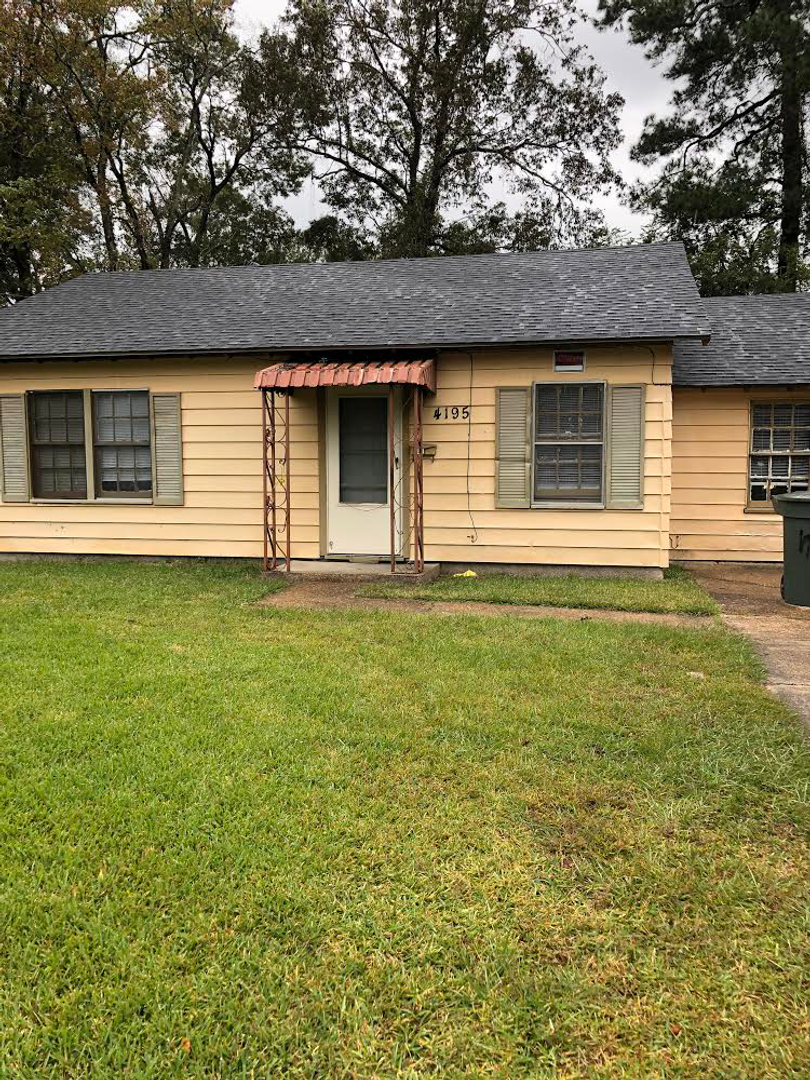Beaumont House: 4195 Dallas