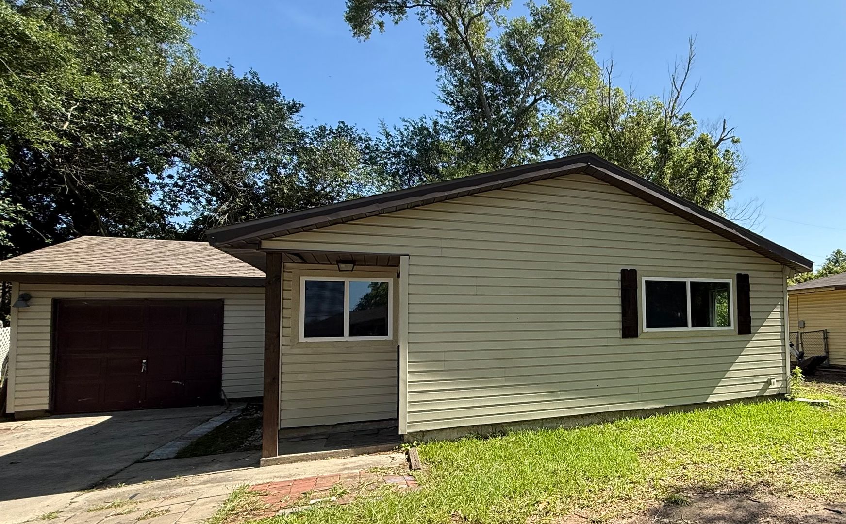 Orange House: 3726 Edgemont