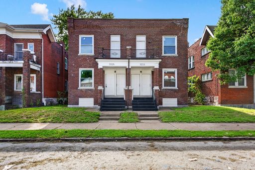 Your new home is waiting at 3225 Minnesota Ave - 2F! – photo 1