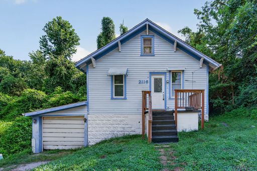 Your new home is waiting at 2116 Mills Ave!