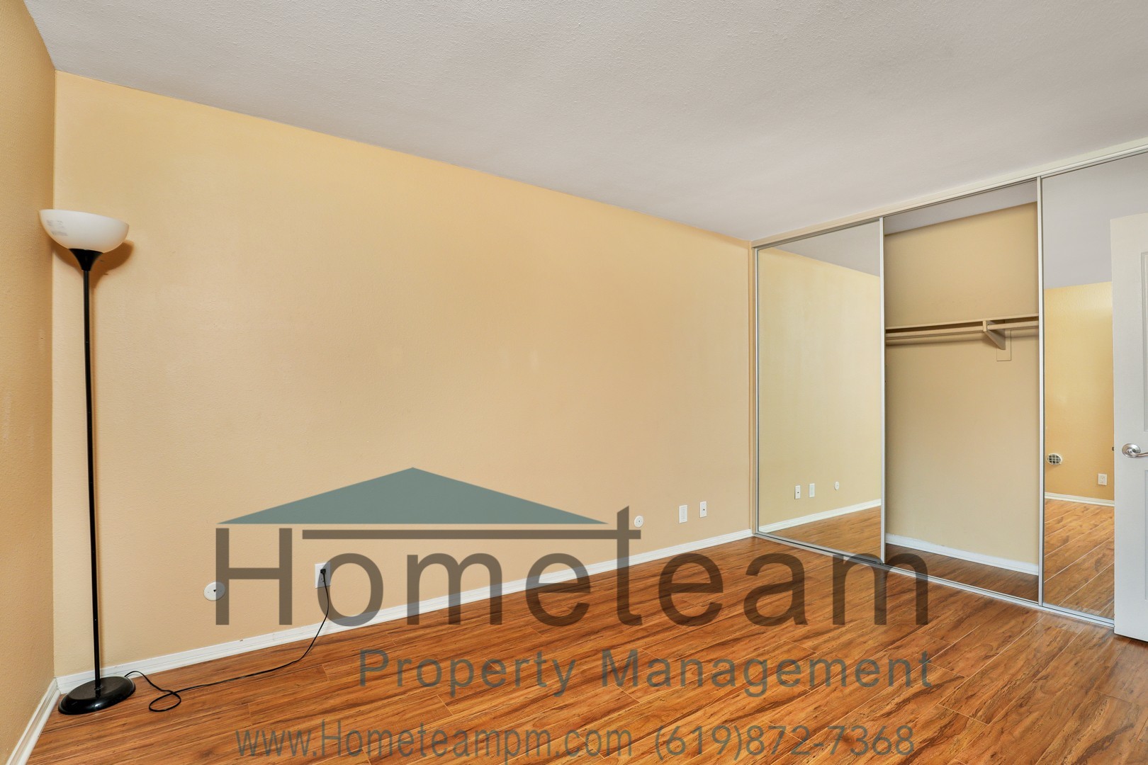 San Diego House: 3030 Suncrest Dr #117