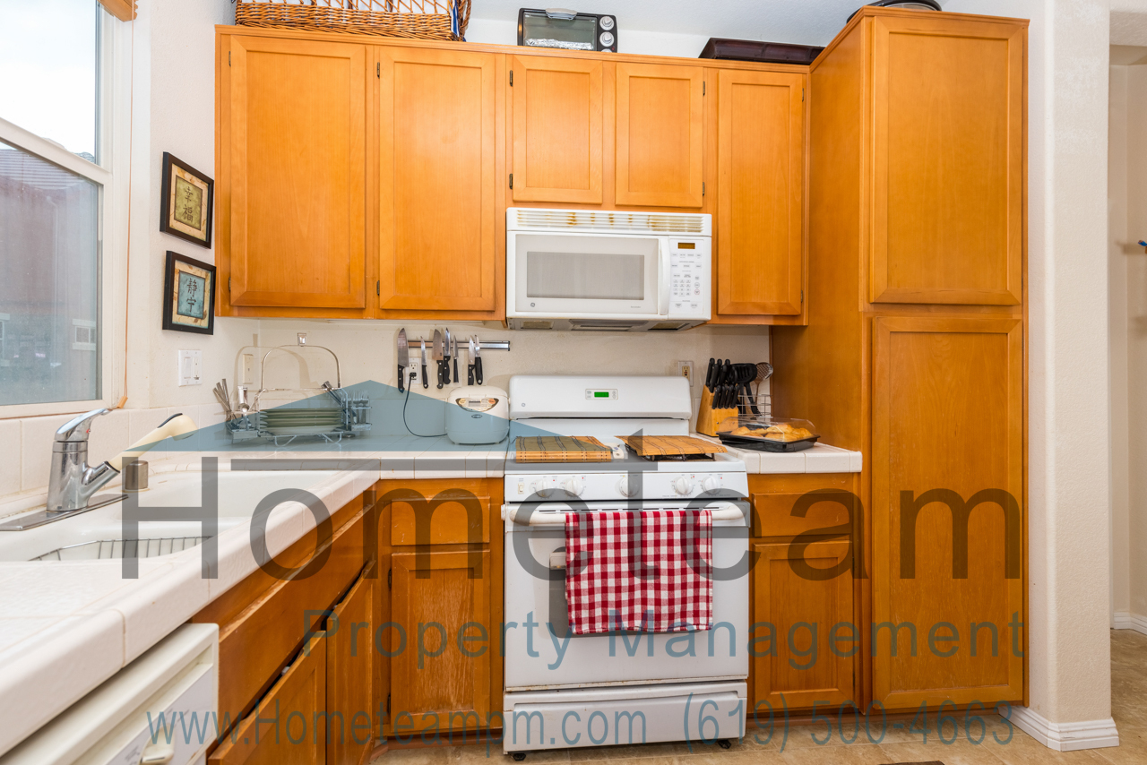 1549 Barberry Place 3 of 8