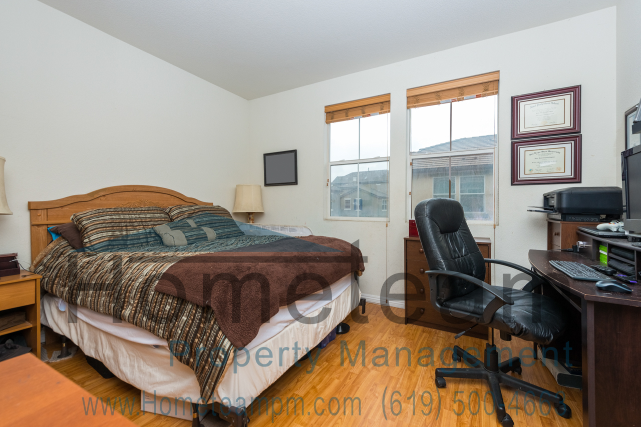 1549 Barberry Place 5 of 8