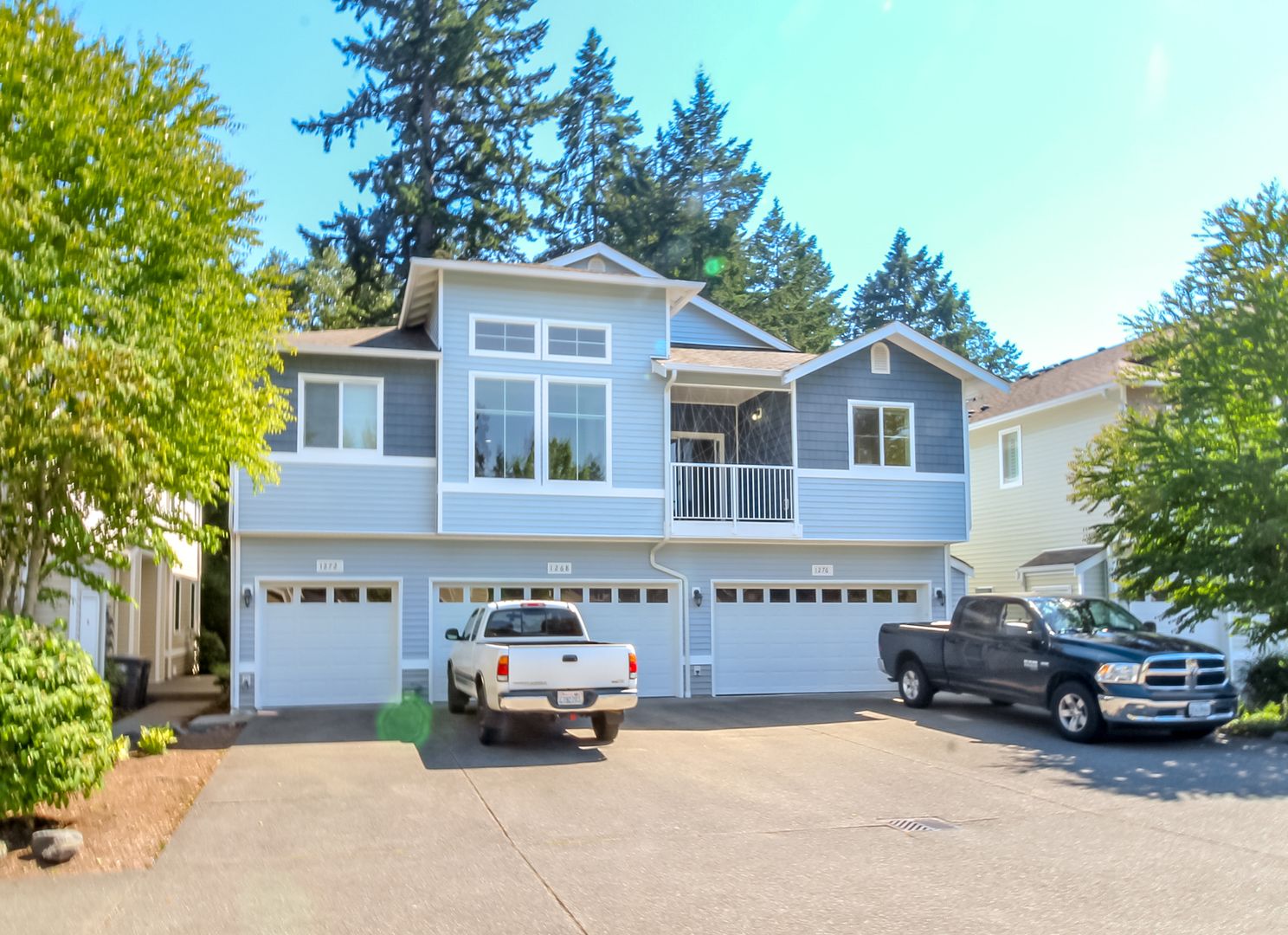DuPont House: 1272 Cooper St