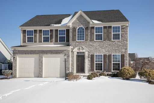 Beautiful 3 bedroom/2.5 Bath Single! Avon, OH!!! – photo 1