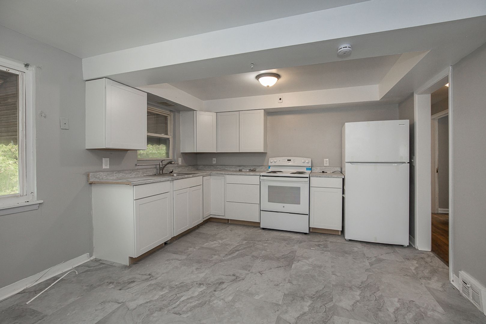 Cleveland Apartment: 14625 Milverton Rd