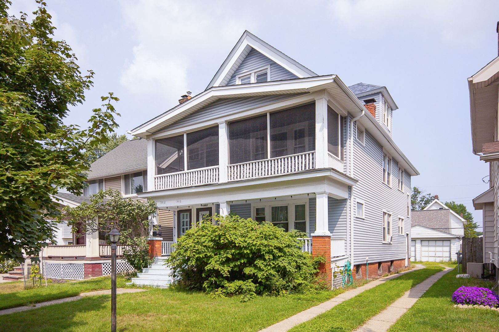 LAKEWOOD Apartment: 13416 HARLON AVE