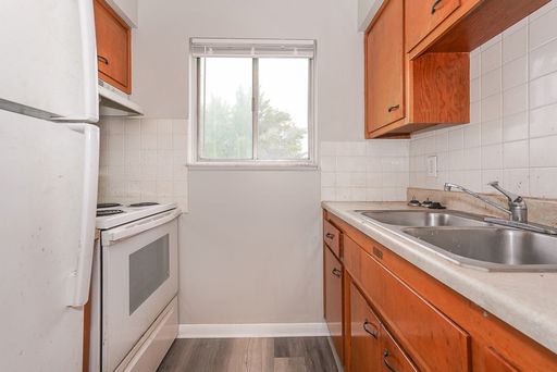 Charming 1 bedroom aparrment! Secure building! – photo 1
