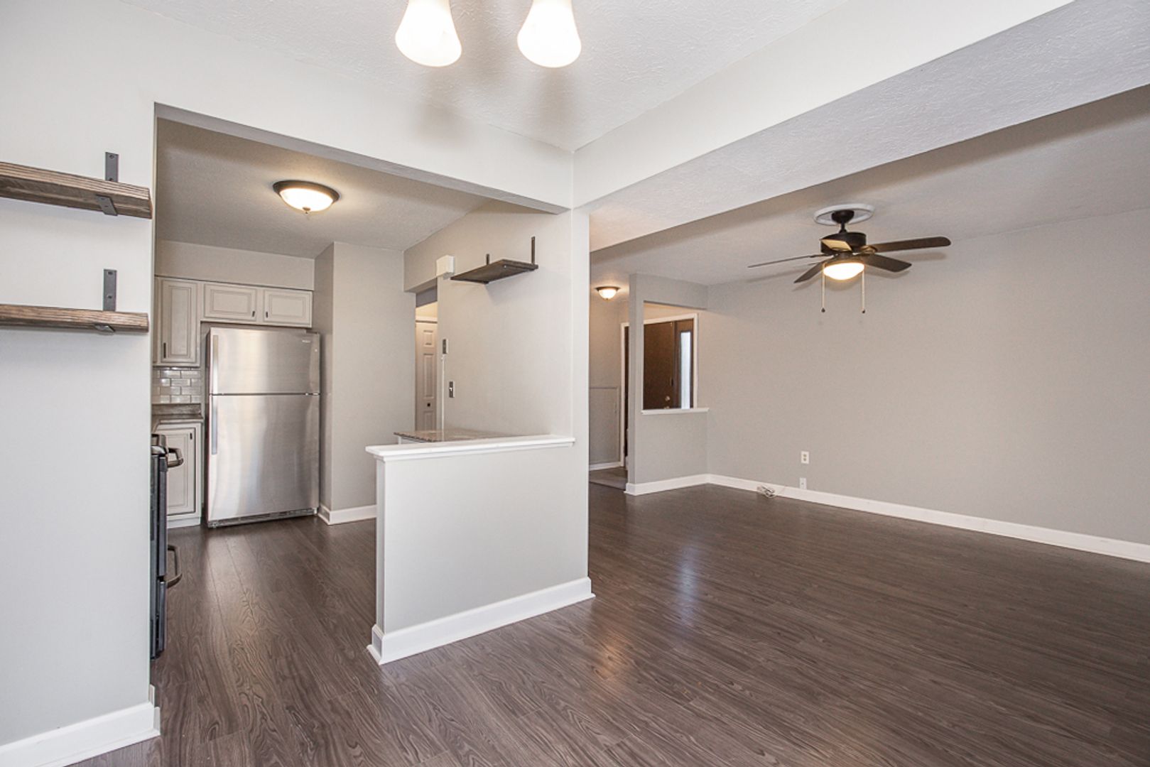 7392 CREEKWOOD DR, 10A, NORTH ROYALTON, OH. 44133 8 of 12
