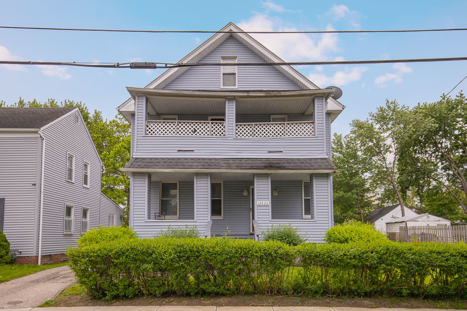 Cleveland Apartment: 13233 Carrington Ave
