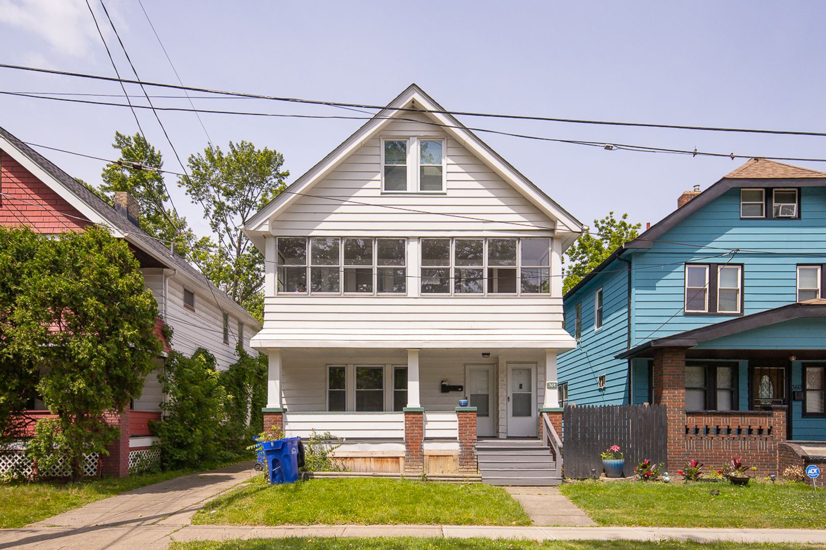 Cleveland Apartment: 364 E 161st