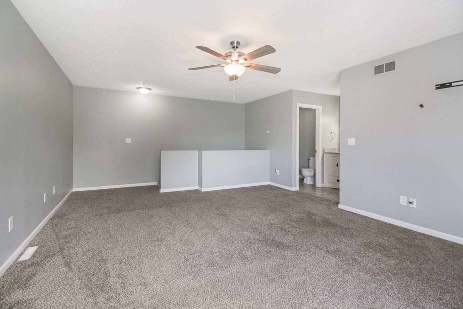 1346 Patti Park Dr 8 of 12