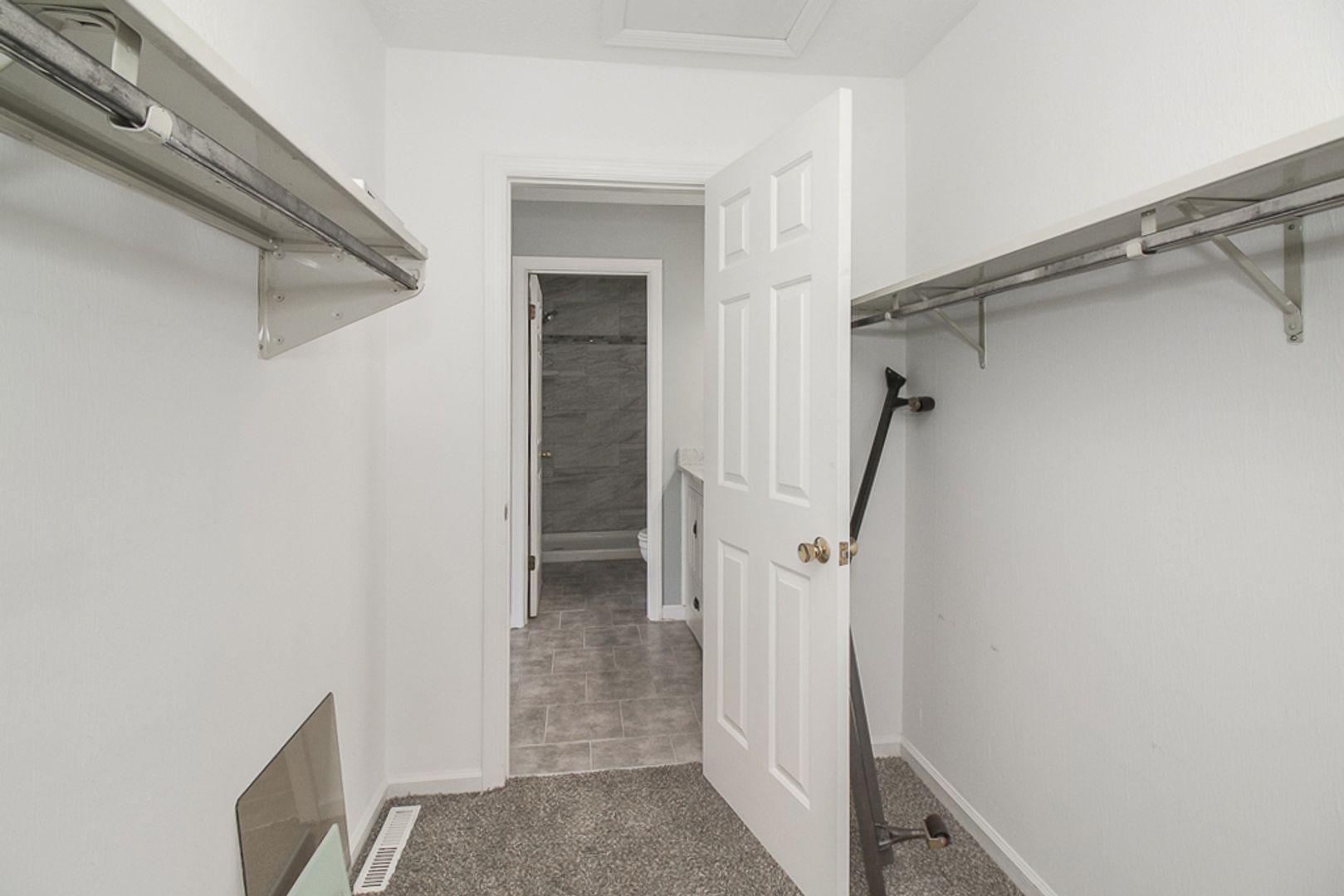 1346 Patti Park Dr 10 of 12