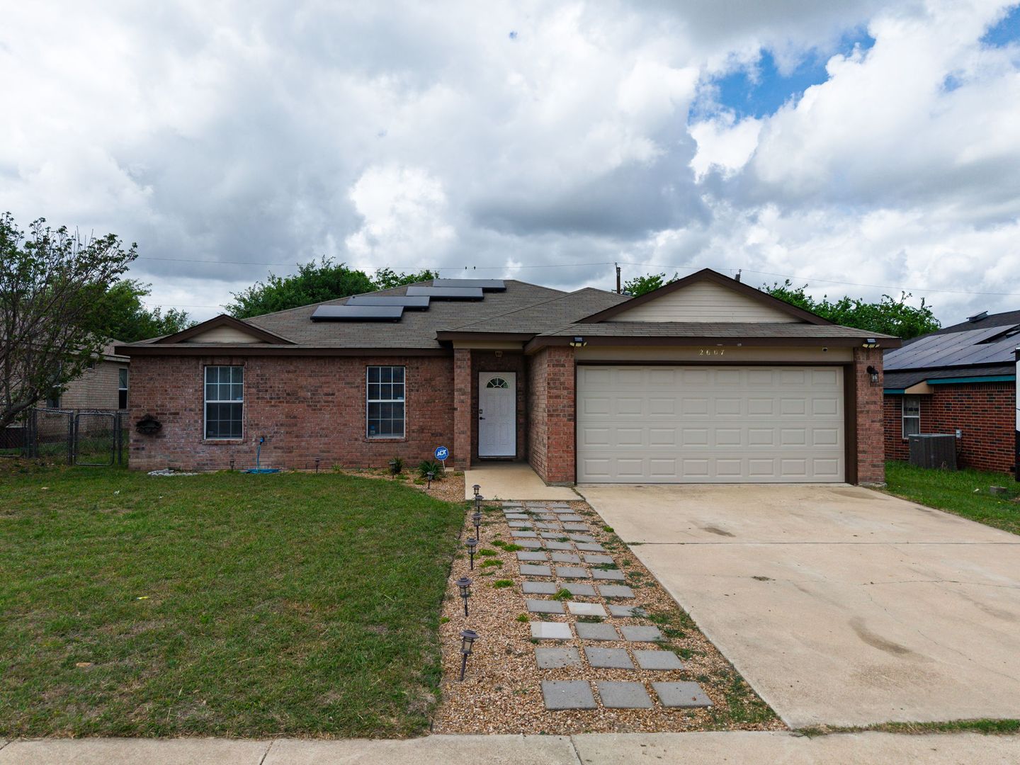 Killeen House: 2607 Thoroughbred Dr.