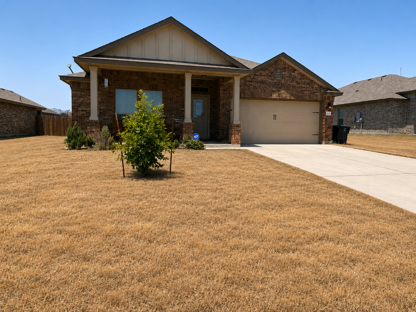Killeen House: 213 Danielle Dr
