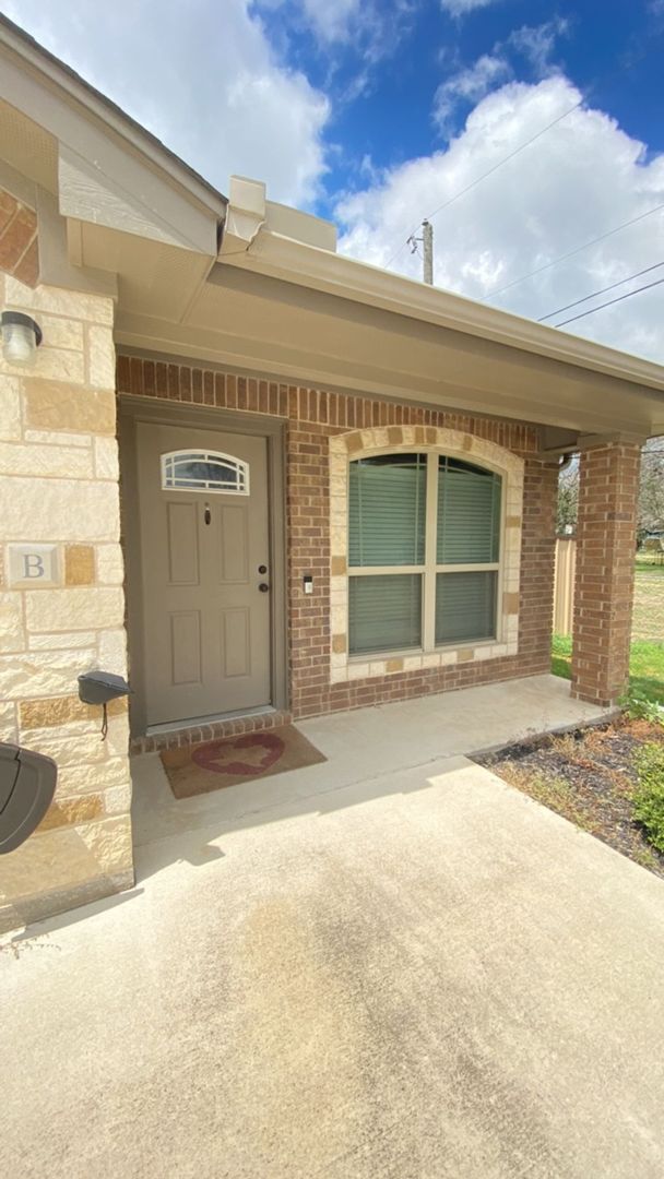 Harker Heights Apartment: 1806 Seminole Trace