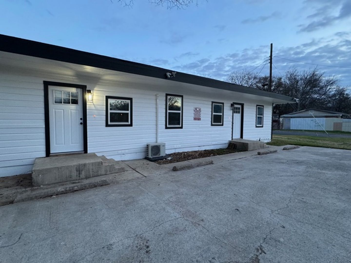Killeen Apartment: 515 Bremser Ave.