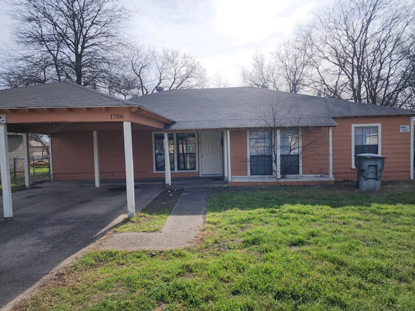 Killeen House: 1708 Poage Ave