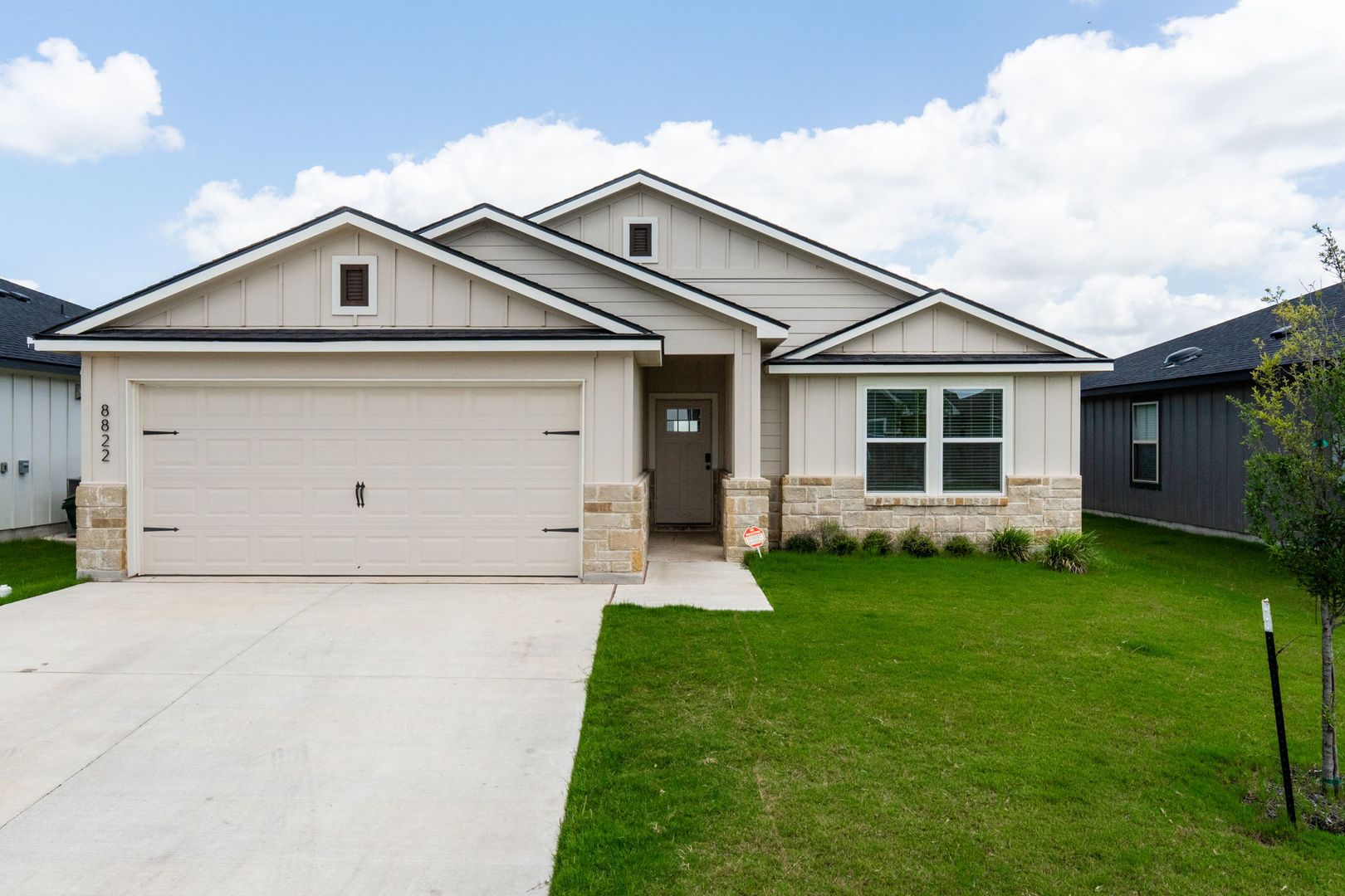 Temple House: 8822 Trungle Rd