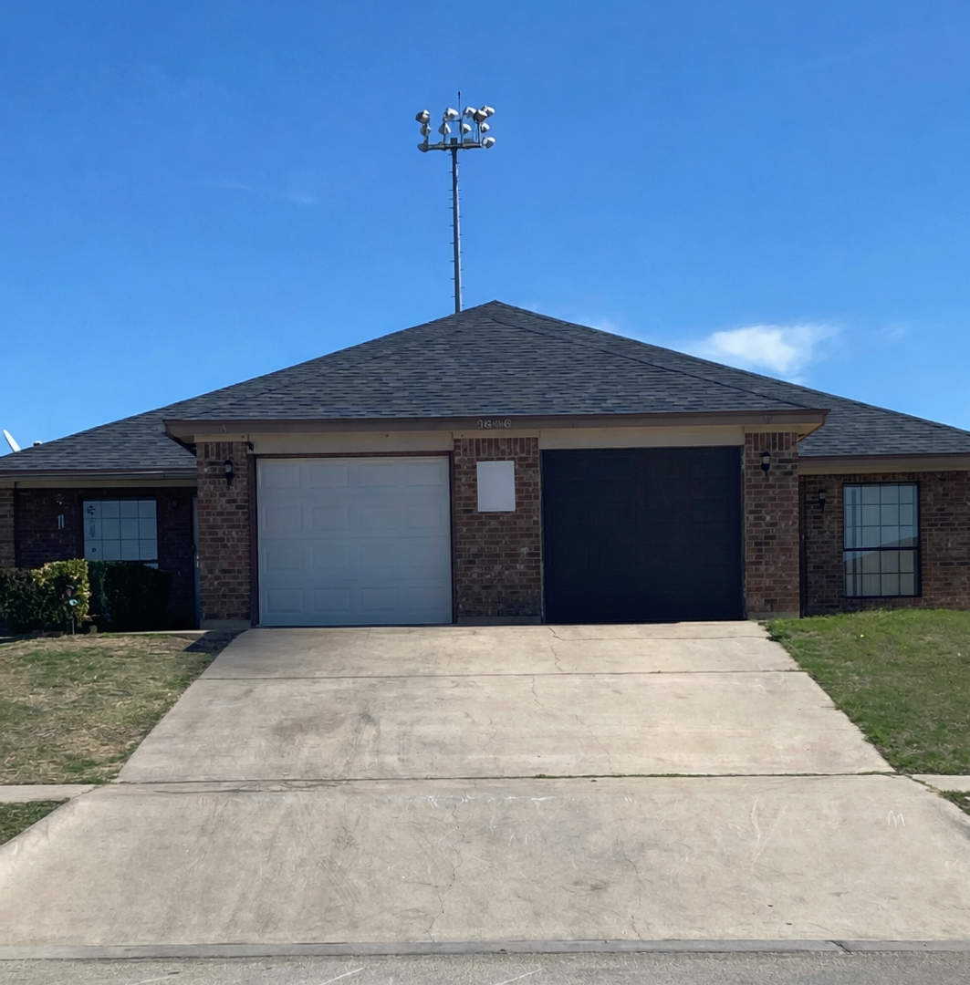 Killeen Apartment: 3606 Dustin Ct.