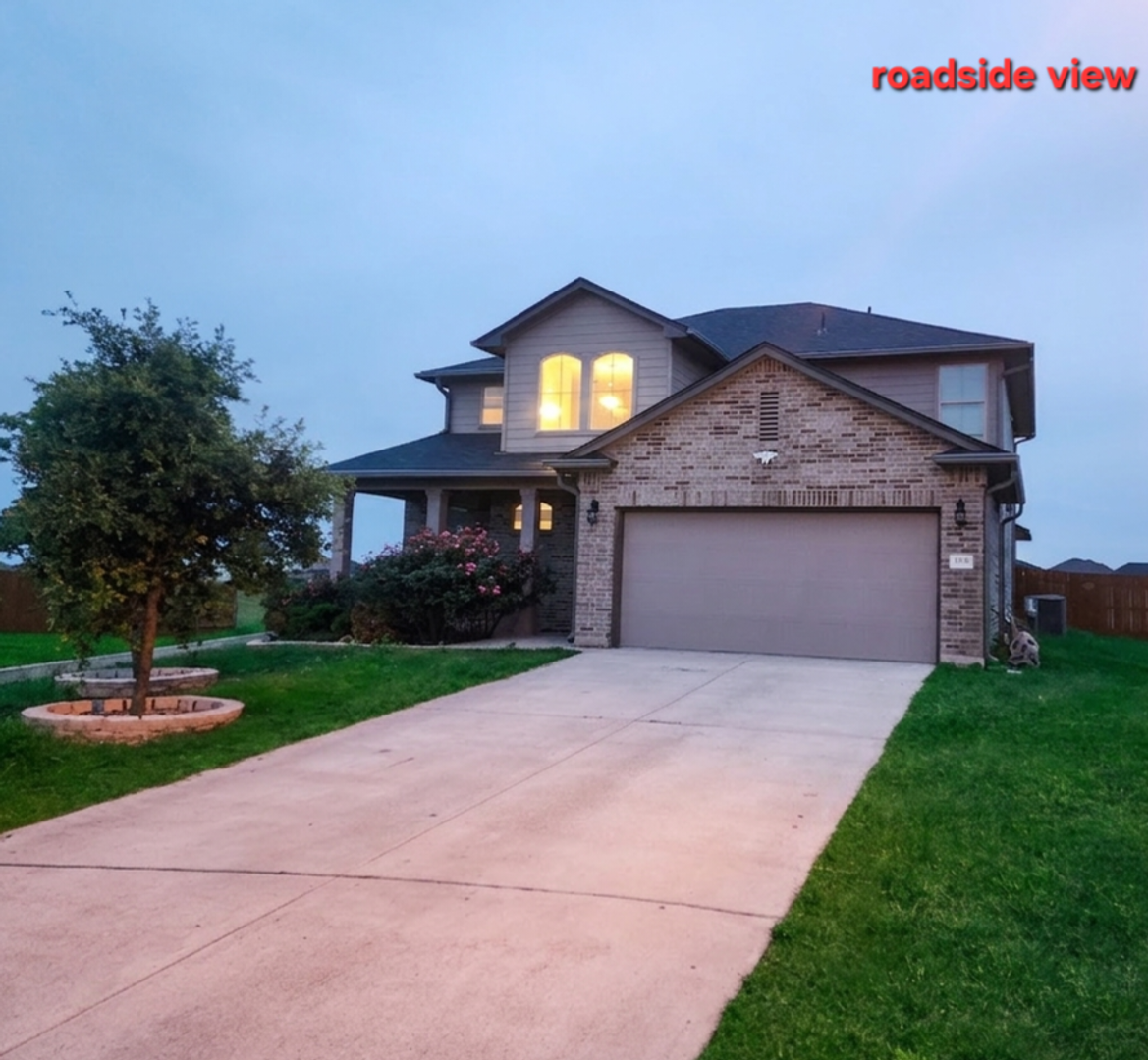 Temple House: 904 Garden Green Dr.