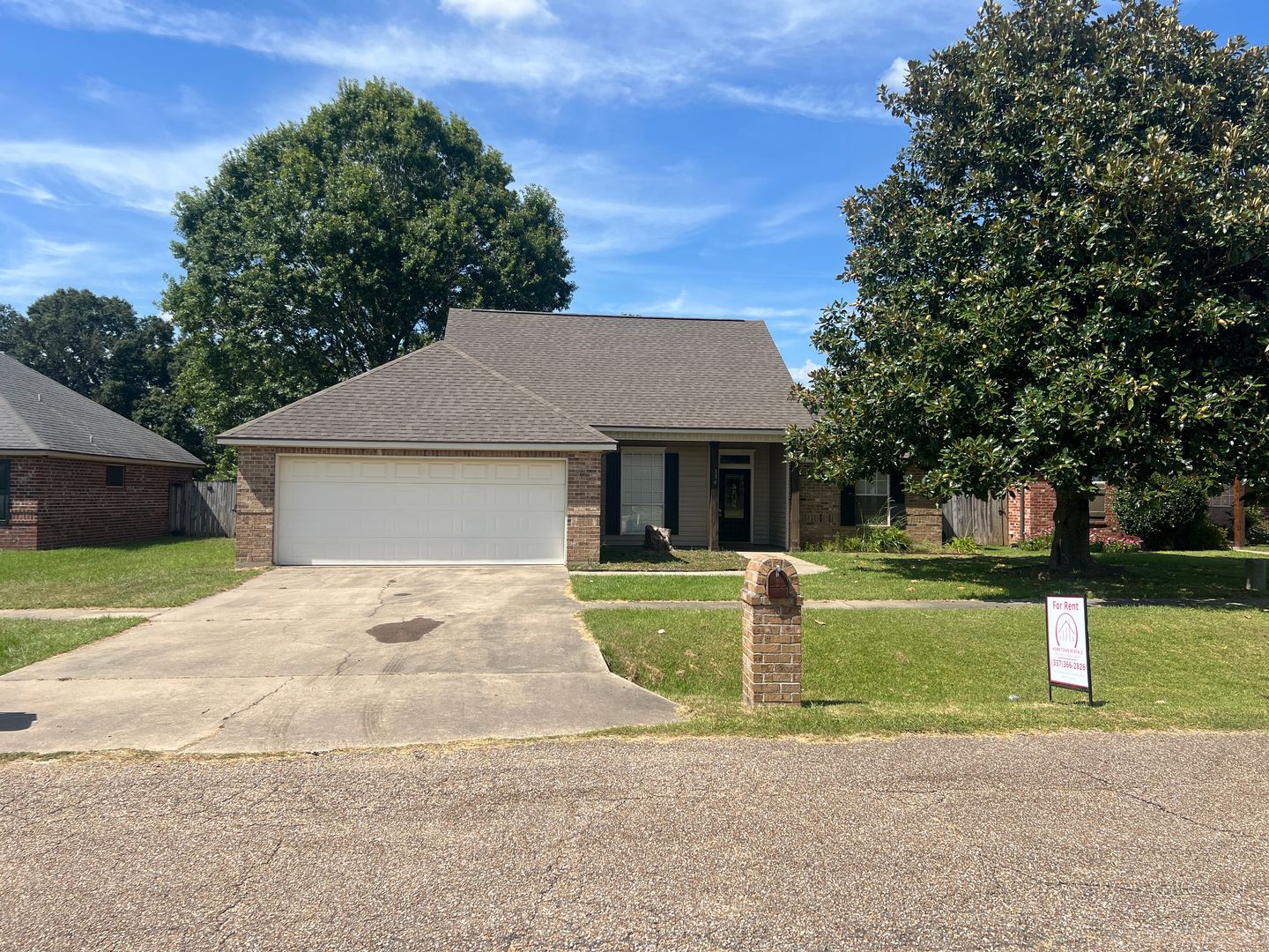 Youngsville House: 136 Pinnacle Drive