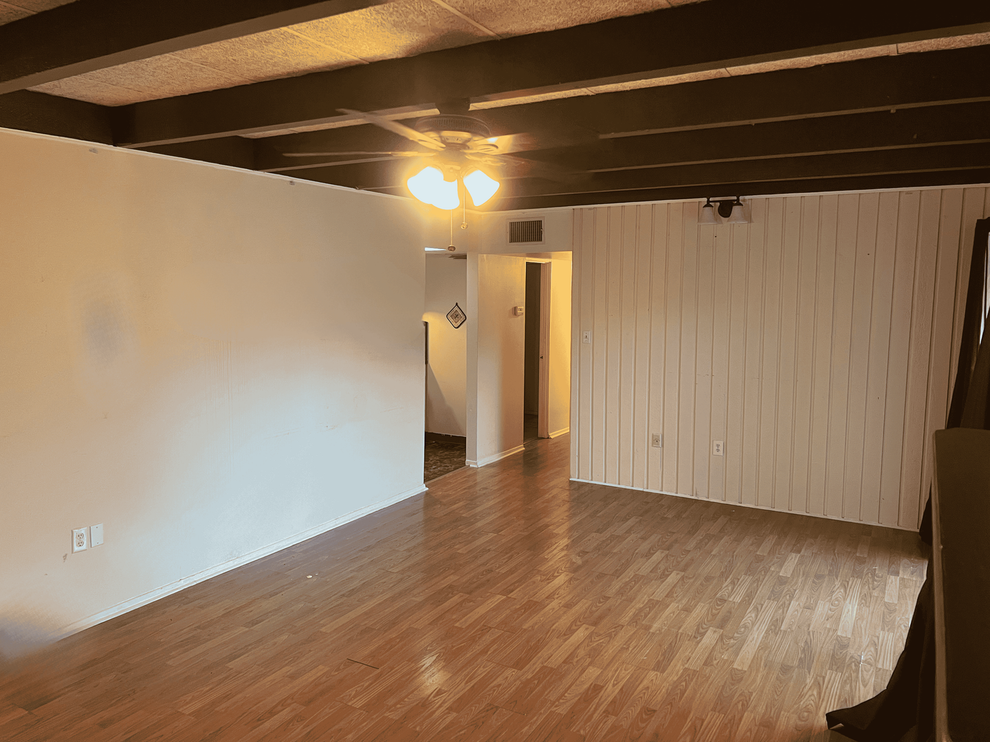 Lafayette House: 1008 S College Rd #212
