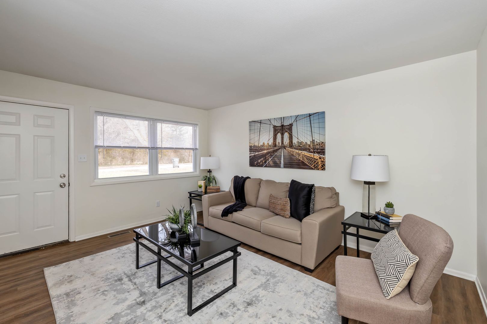 Indianapolis Apartment: 2213-2215 Fairfax Road
