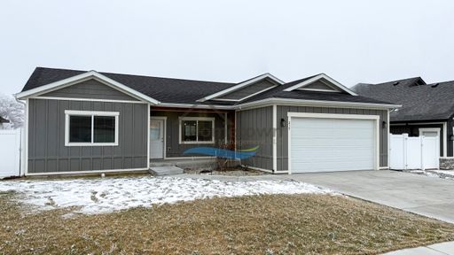 Spacious 4 Bedroom, 2 Bath Home in South Hill Subdivision – Burley, ID