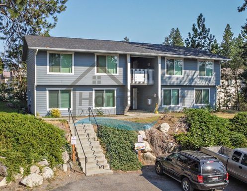 2 Bedroom 1 Bathroom Home with Off-Street Parking Available in Coeur d'Alene!