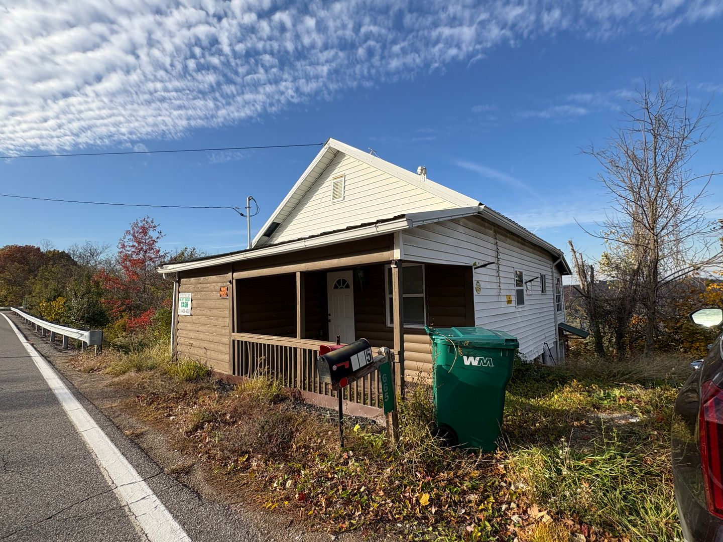 Parkersburg House: 665 Blennerhassett Heights Rd