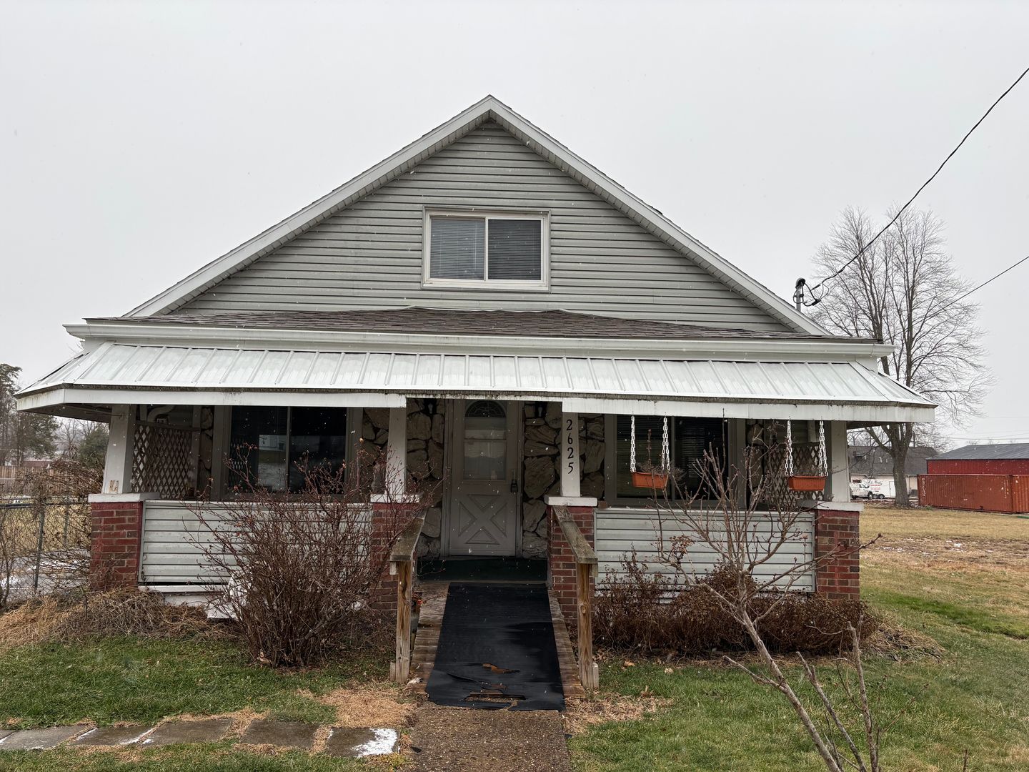 Parkersburg House: 2625 27th Ave