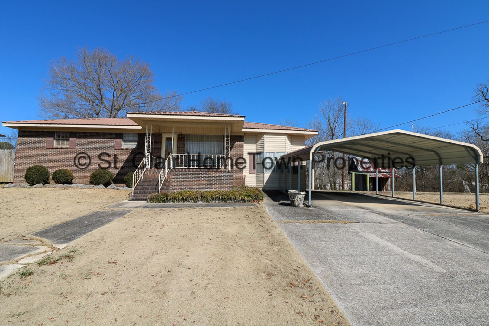 Ragland House: 321 Green Branch Rd